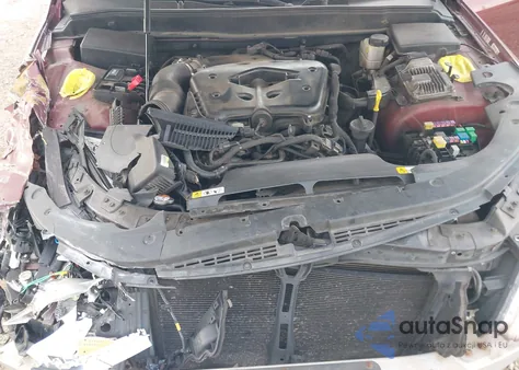 2012 Hyundai Genesis 3.8 z USA, uszkodzony, nr VIN KMHGC4DD1CU188448